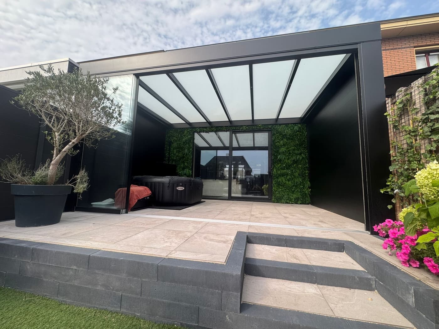 Cube Canopy